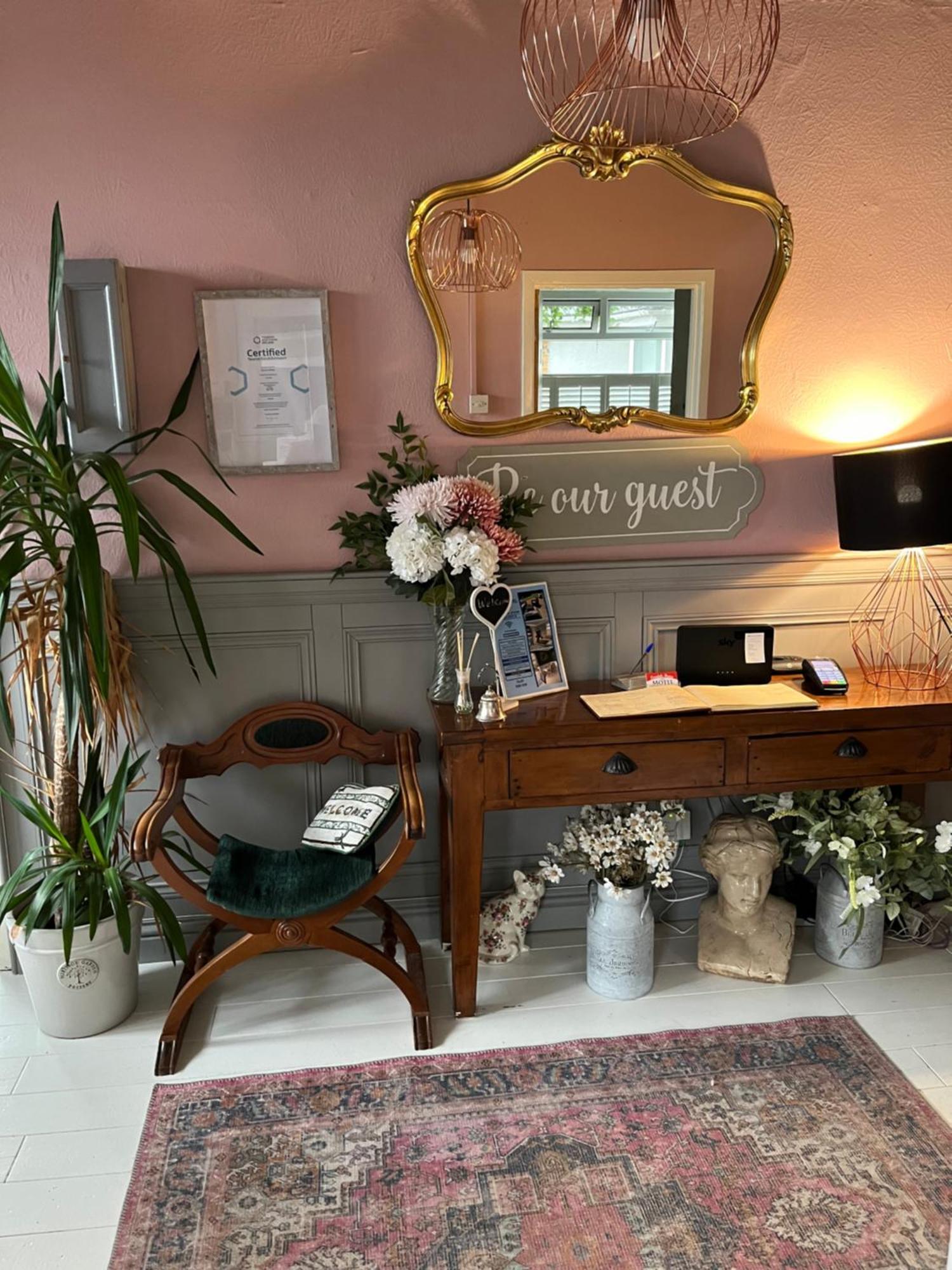 Overdale Motel Lisburn Zewnętrze zdjęcie